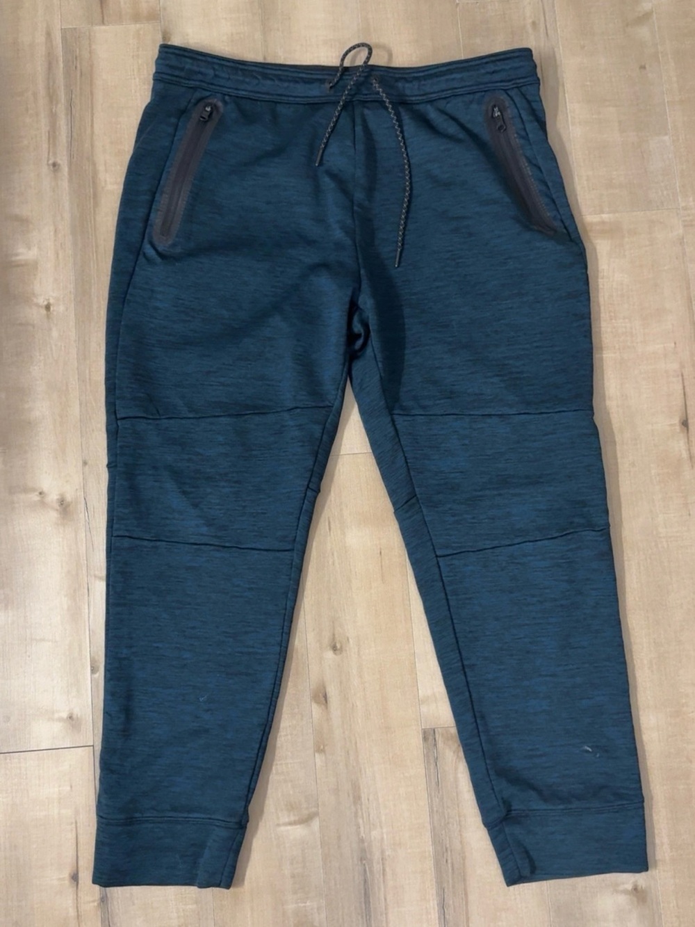 AMERICAN EAGLE MENS JOGGER Size XL